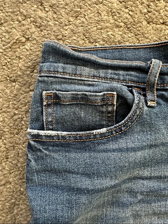 Old Navy Cutoffs Blue Denim Shorts - Picture 2 of 5